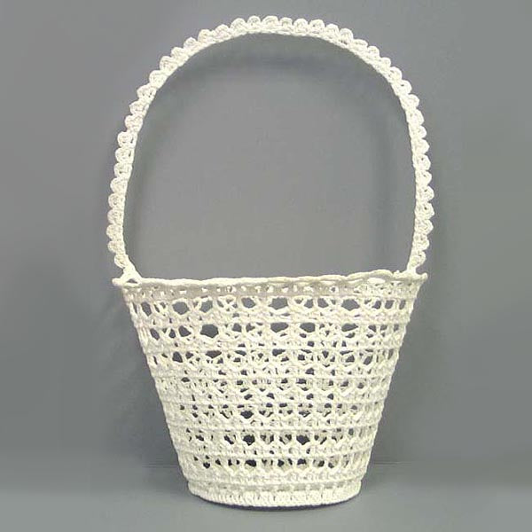 8" x 5" Crochet May Basket     - White