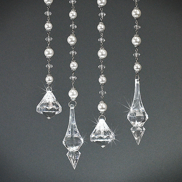 Acrylic Crystal Diamond Shaped Pendant (Pack of 6
)