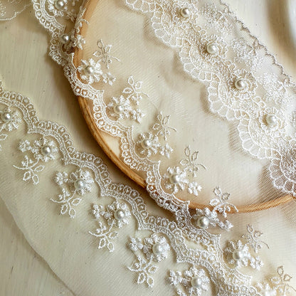 Vintage Daisy with Pearl Bridal Lace Trim (Sold by the Yard)